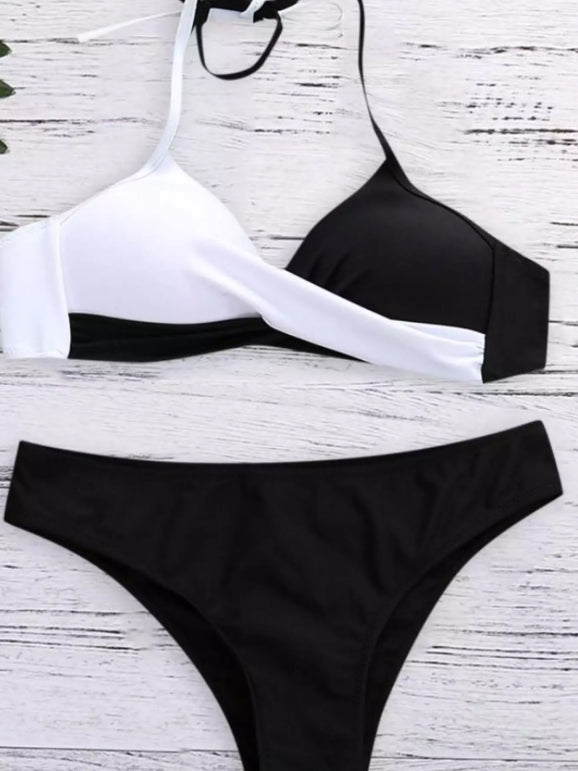 <tc>Bikini Ambrosio bianco e nero</tc>